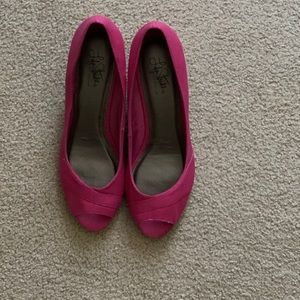 Hot pink peep toe wedges sz 11